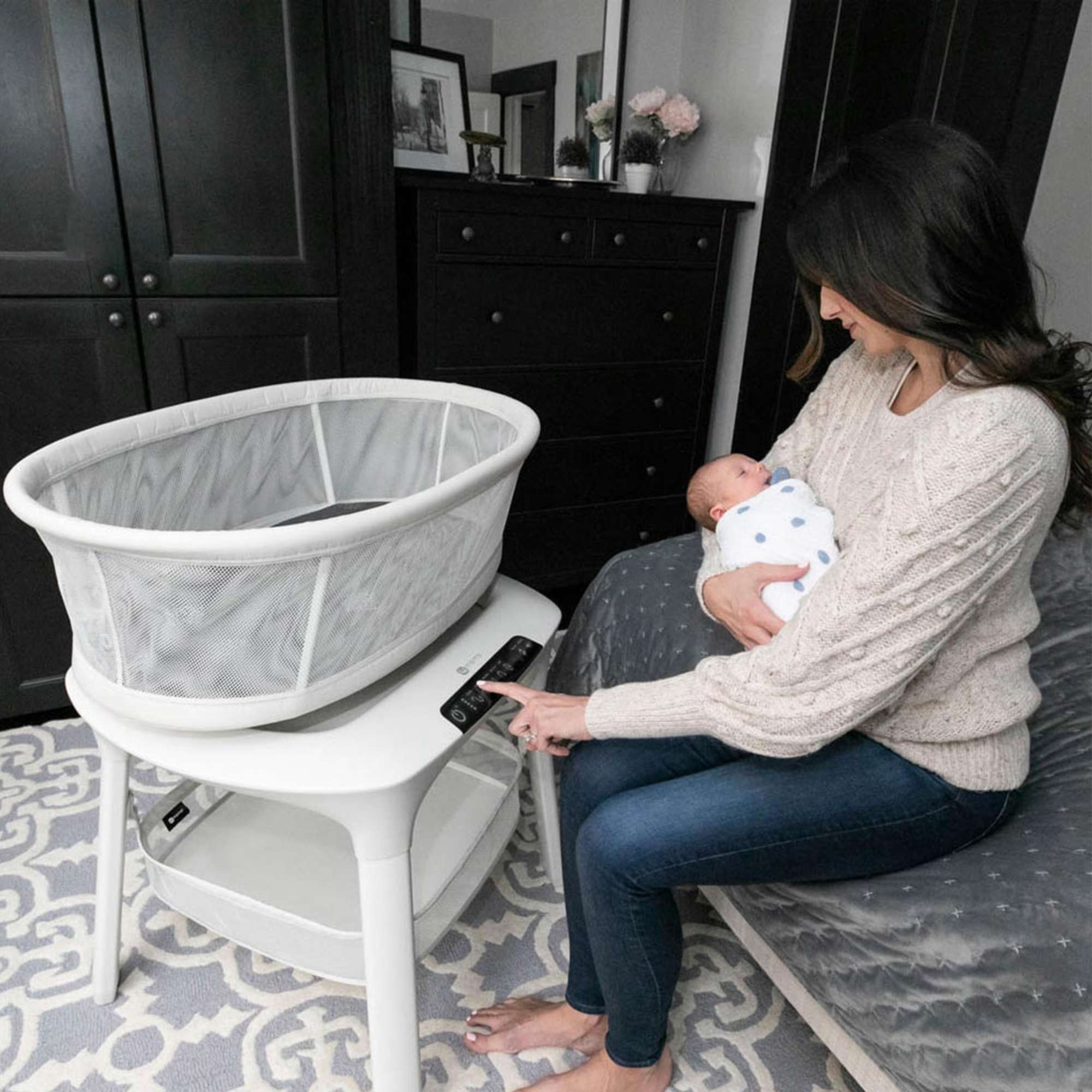 4moms mamaRoo Sleep Bassinet – Juniorbaby - Main Image